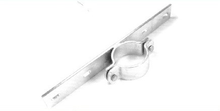 Flachtraverse aus feuerverzinktem Stahl Flachtraverse aus feuerverzinktem Stahl